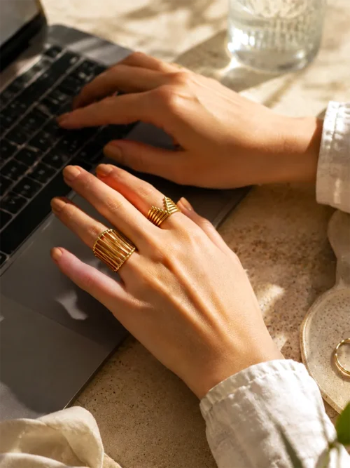 Ring Mireya – Golden Edge