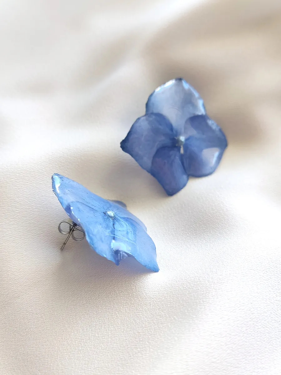Stud Earrings Alina – Blue Romance