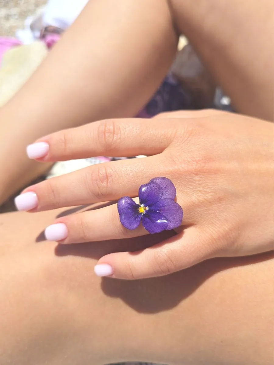 Ring Prue – Purple Pansy