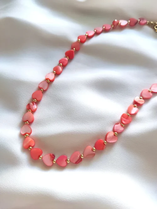 Necklace Elina – Coral Hearts