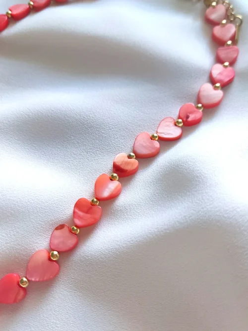 Necklace Elina – Coral Hearts