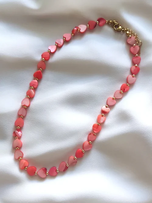 Necklace Elina – Coral Hearts