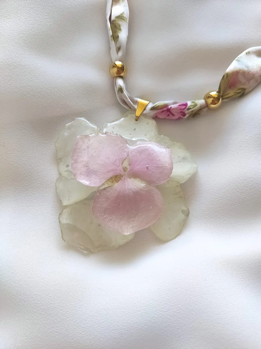 Statement Necklace Fiorenza – Double Bloom
