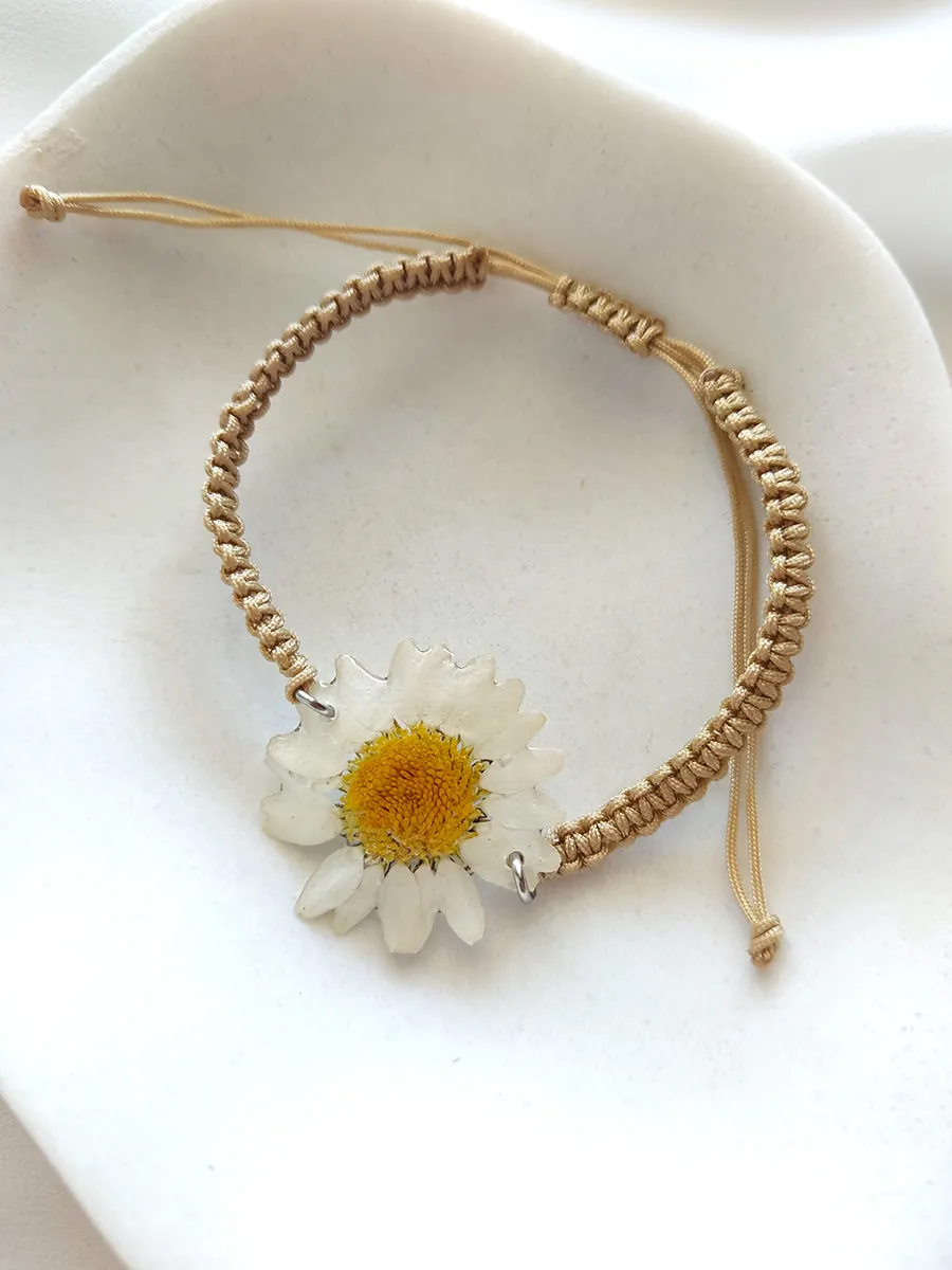 Bracelet Maribel – Petal Whisper