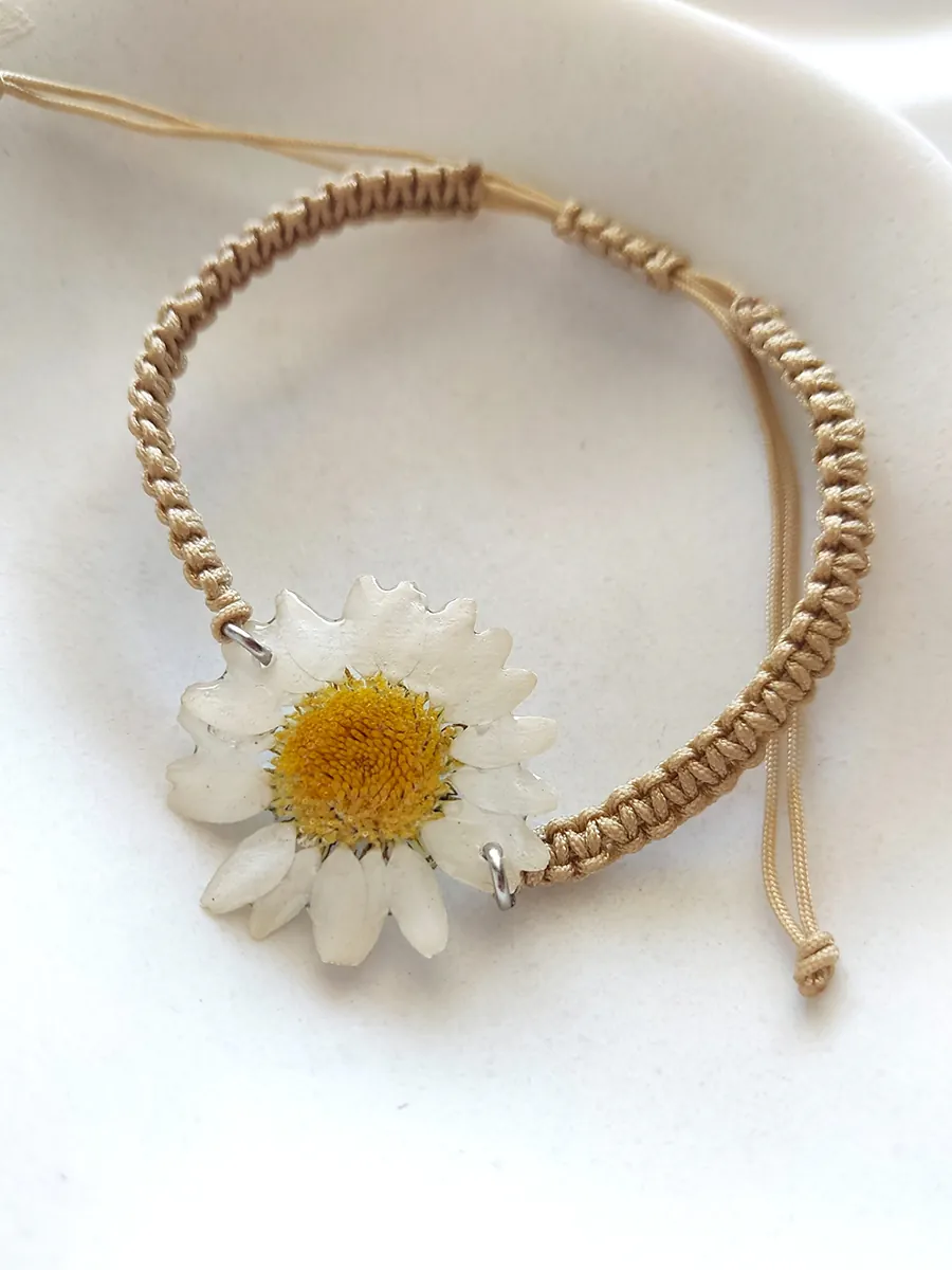 Bracelet Maribel – Petal Whisper