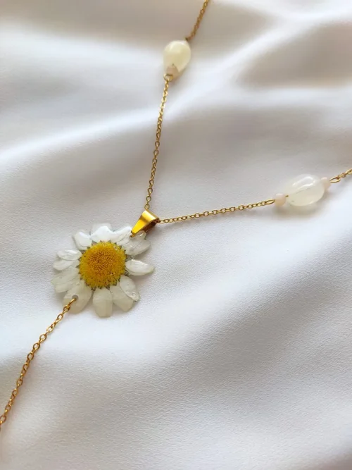 Necklace Maribel – Daisy Glow