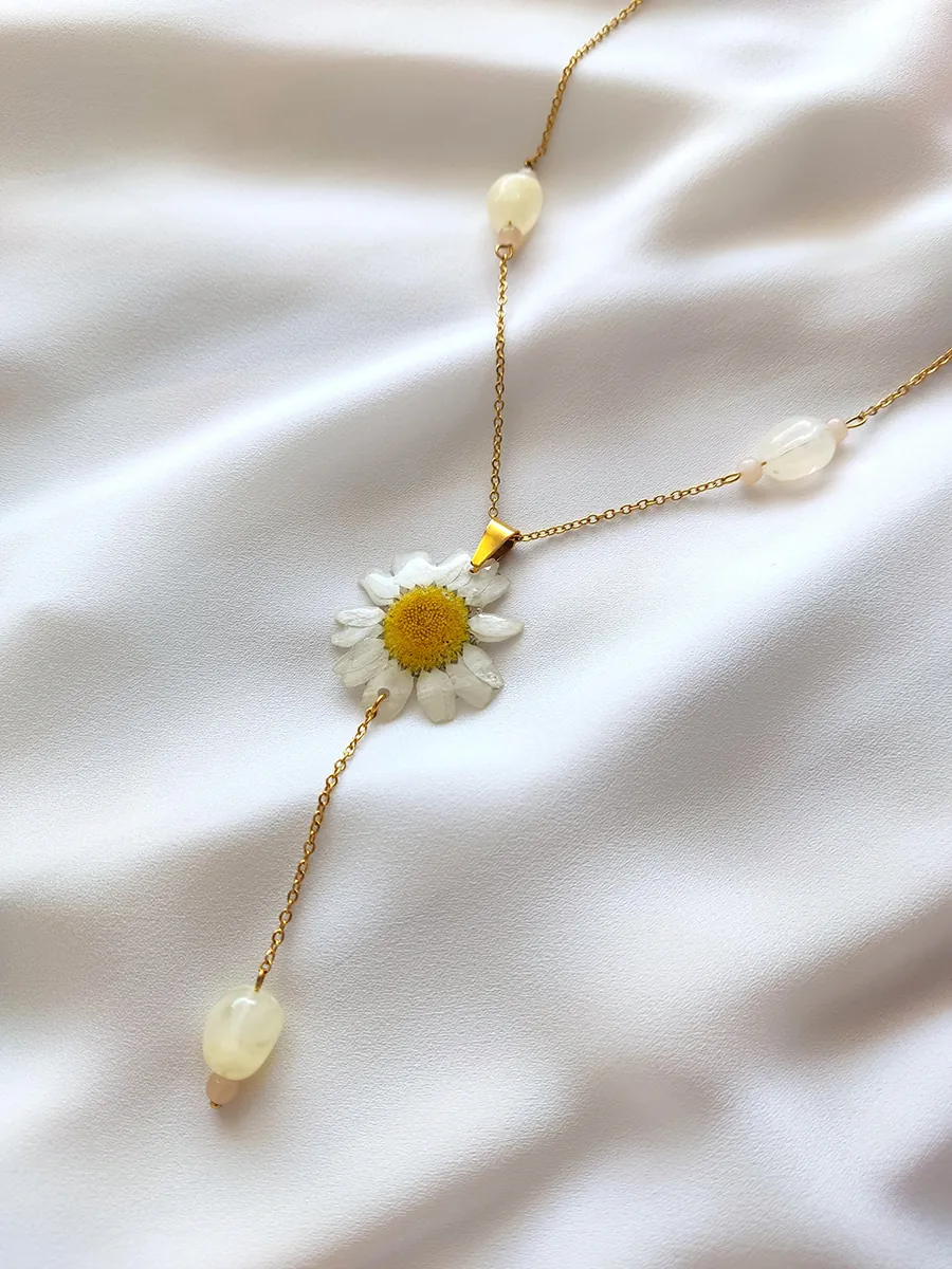 23 Necklace Maribel – Daisy Glow