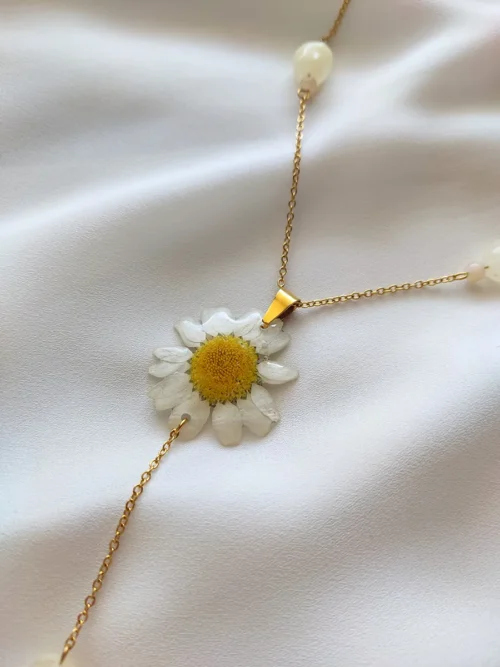 Necklace Maribel – Daisy Glow